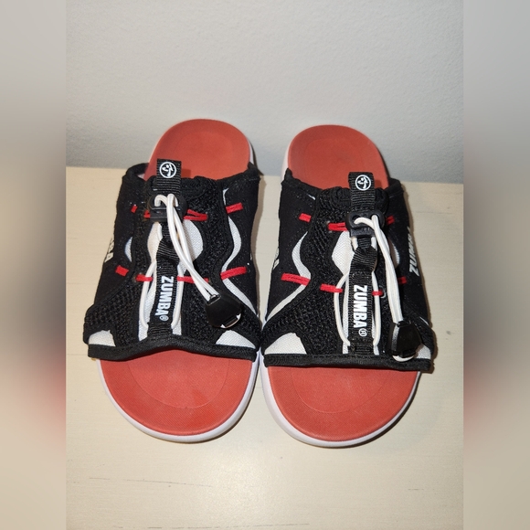 ZUMBA Slides- Convention 2020. SZ-7  Rare. - Picture 3 of 3